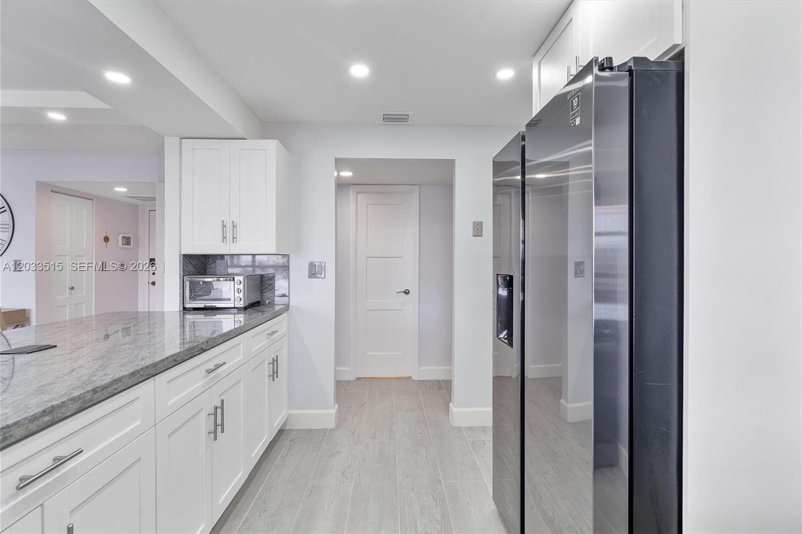 TOWERS OF OCEANVIEW SOUTH · #815 in Hallandale Beach - Photo 18