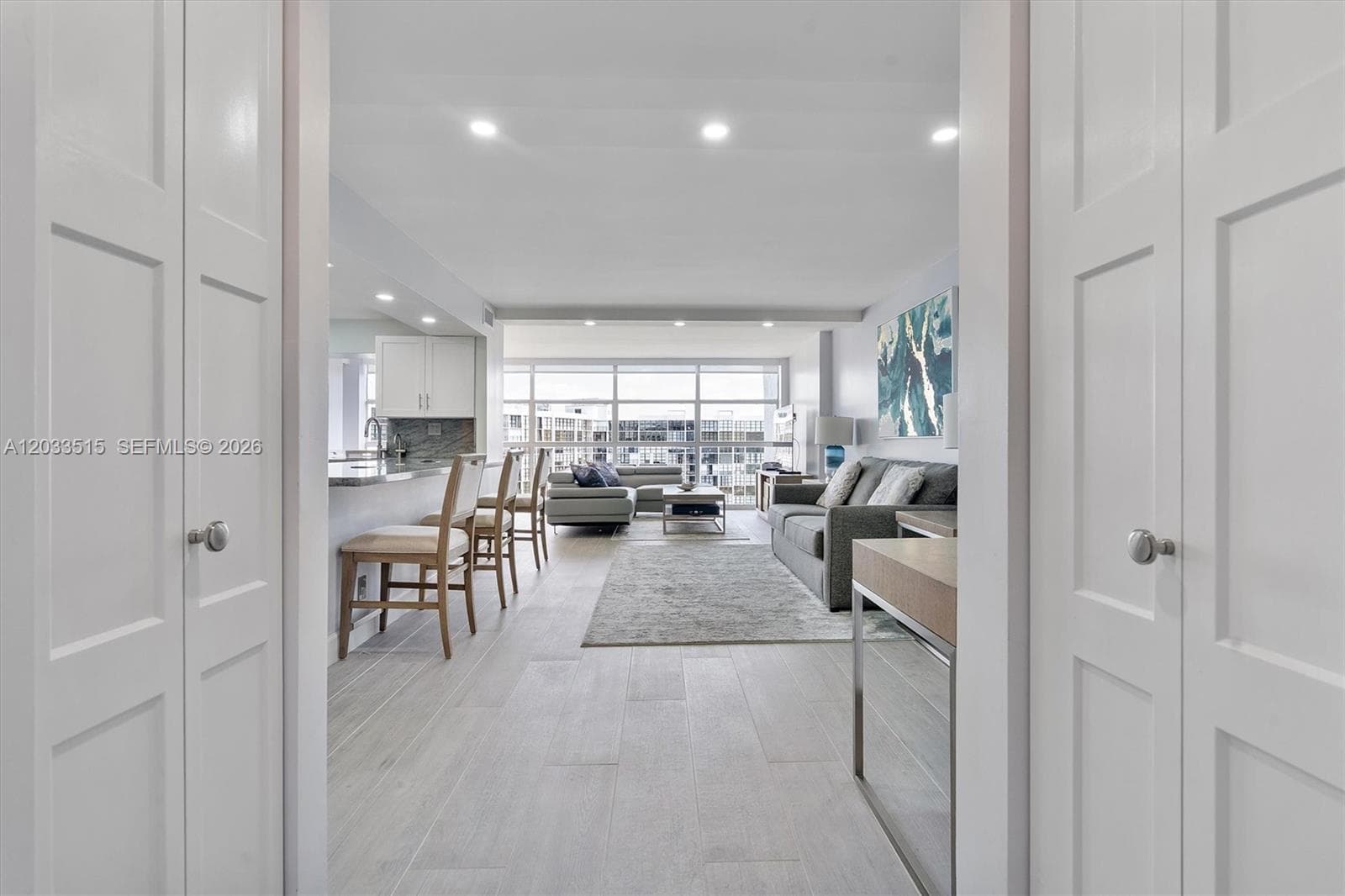 TOWERS OF OCEANVIEW SOUTH · #815 in Hallandale Beach - Photo 4