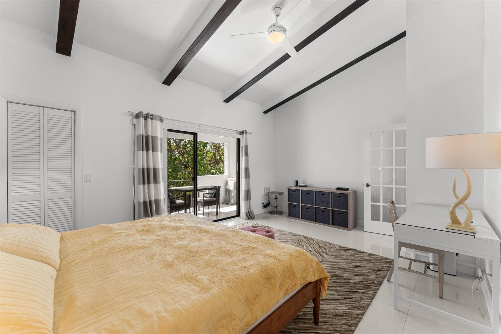 022-250SouthOceanBoulevard-269-DelrayBea