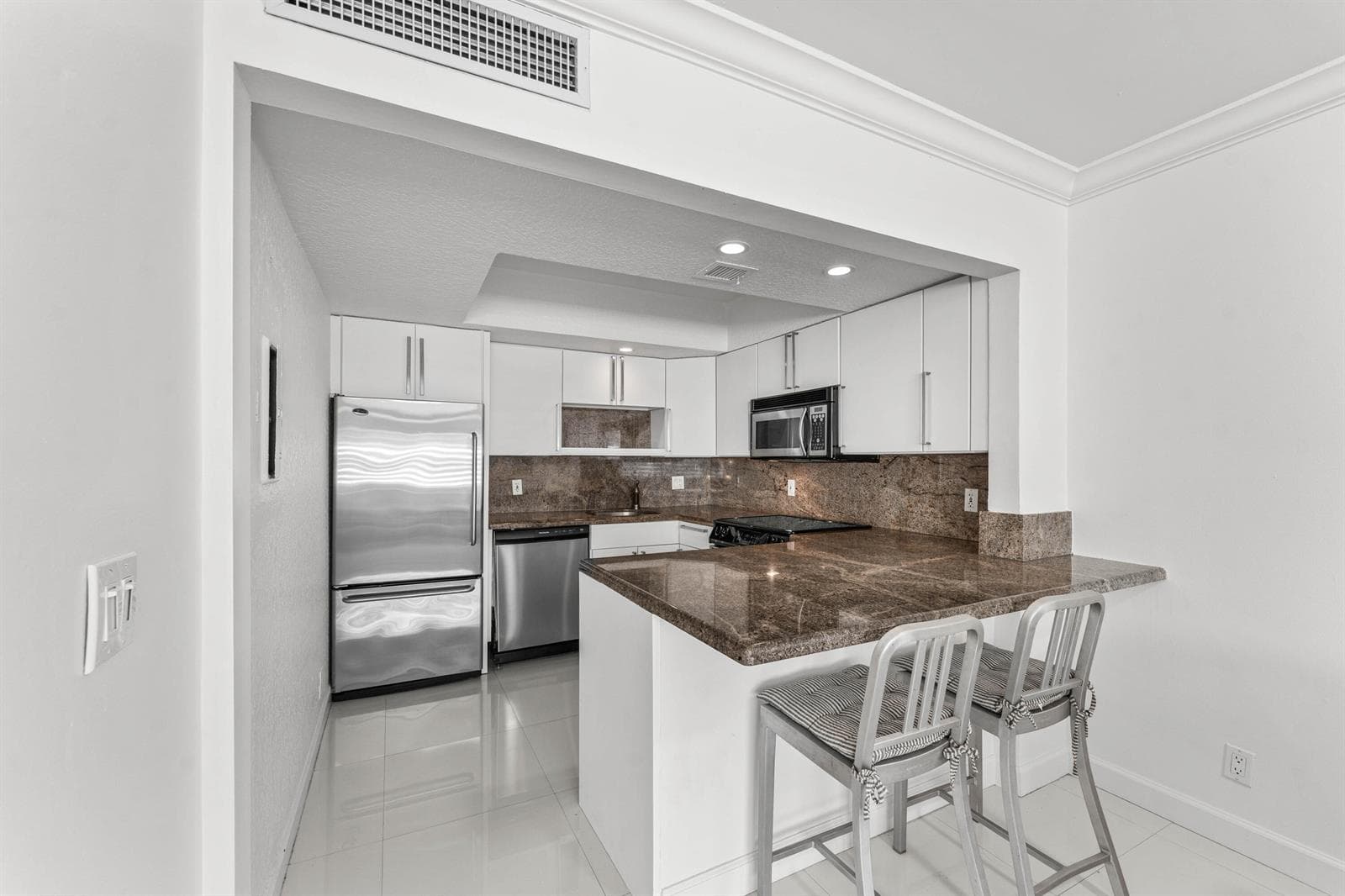 011-250SouthOceanBoulevard-269-DelrayBea