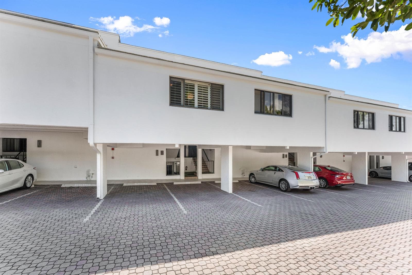 025-250SouthOceanBoulevard-269-DelrayBea