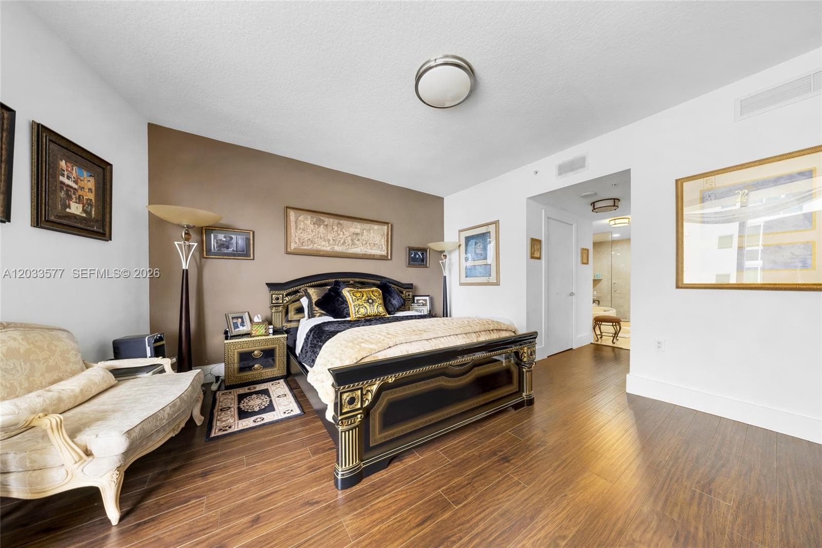 Sayan · #2502 in Sunny Isles Beach - Photo 42