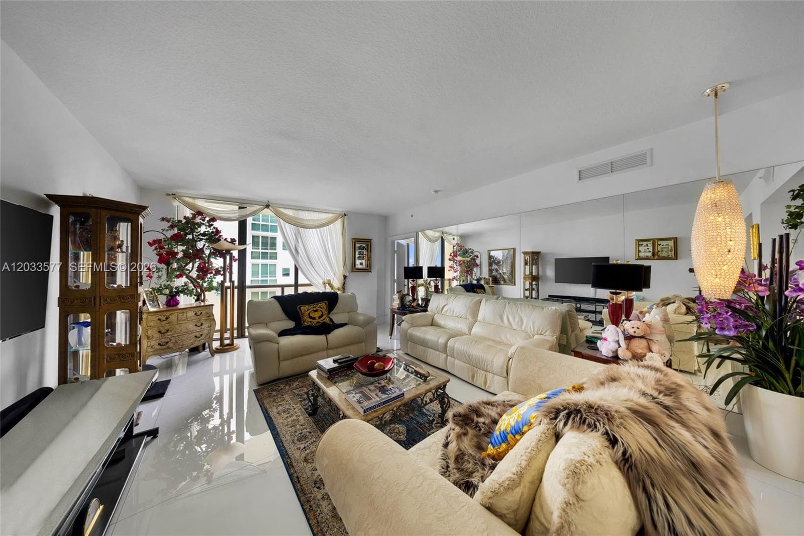 Sayan · #2502 in Sunny Isles Beach - Photo 39