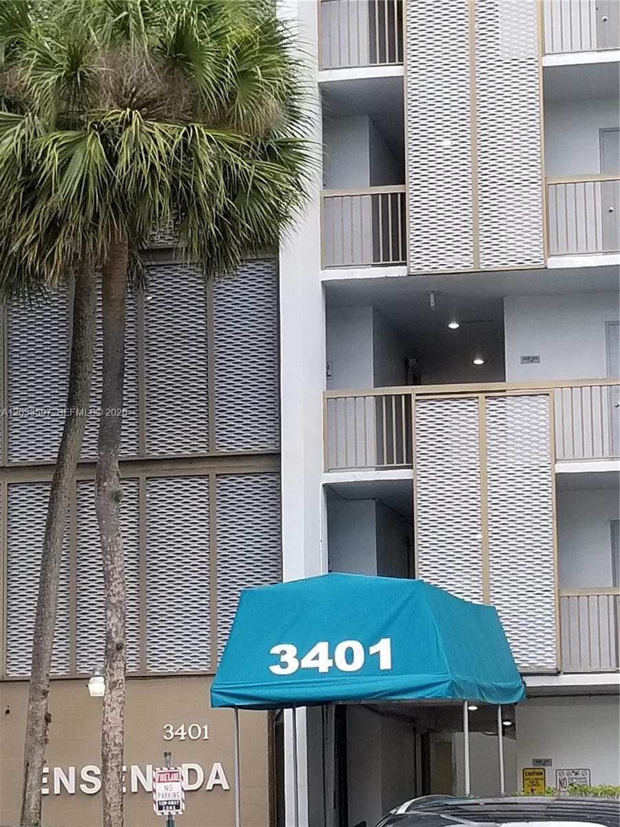 ENSENADA CONDO BLDG E-I · #211 in Aventura - Photo 4
