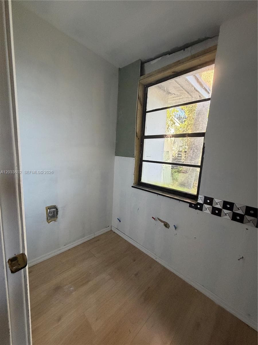 1080 NE 83rd St photo 16