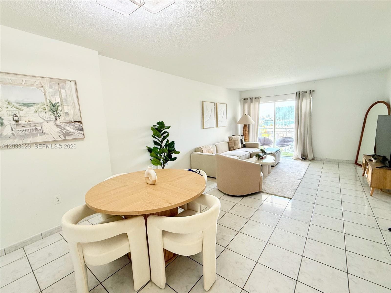 Listed Stunning unit for Sale in Sunny Isles by Andrea Gumzan