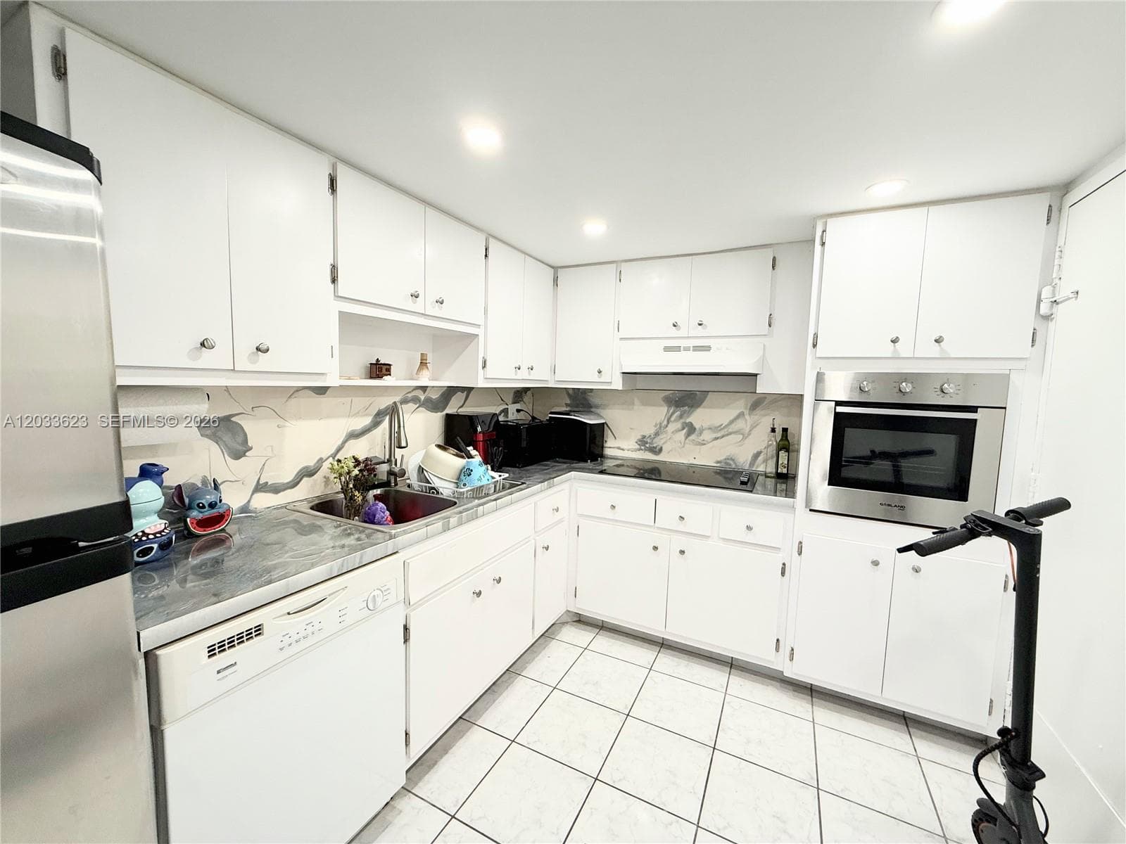 COASTAL TOWERS · #928 in Sunny Isles Beach - Photo 19