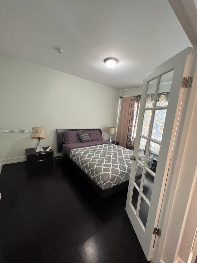 SOBE PHOENIX CONDO · #107 in Miami Beach - Photo 12