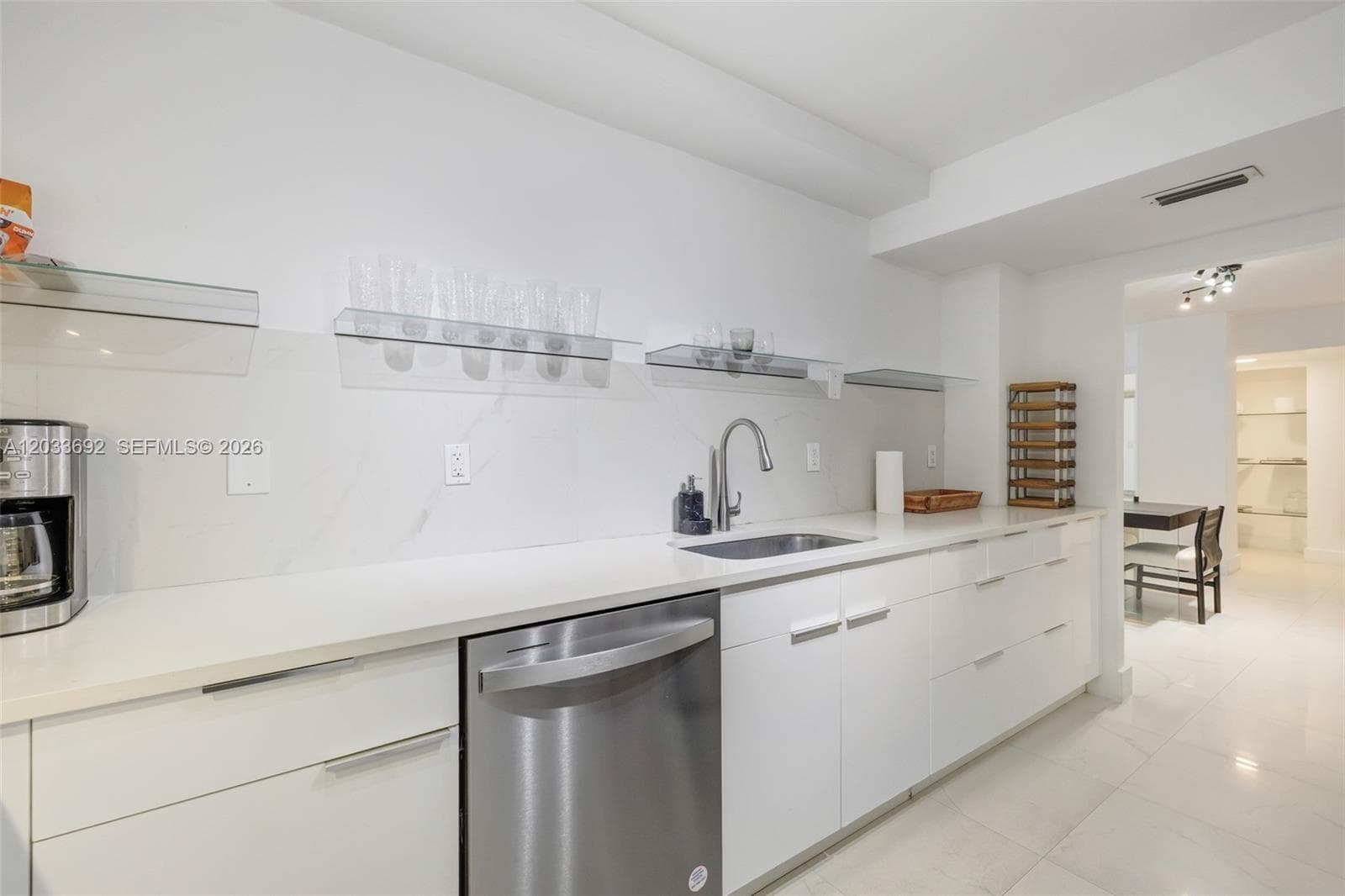 9500 OCEANS CONDO · #1211 in Surfside - Photo 6