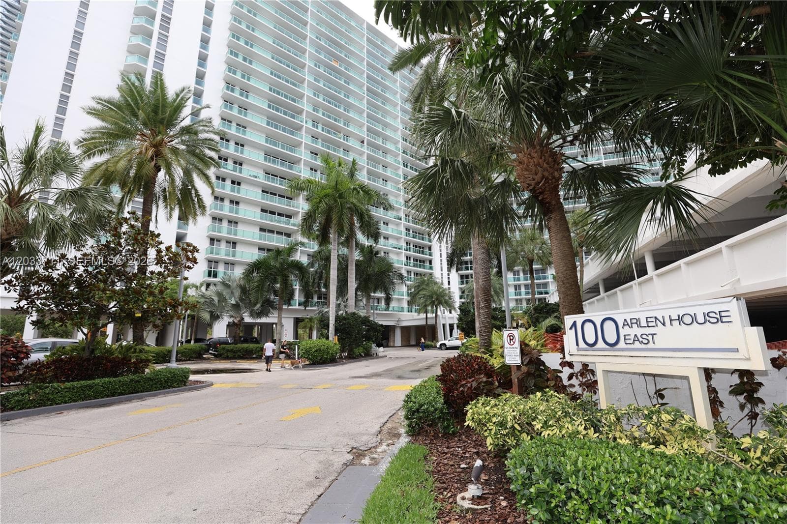 ARLEN HOUSE EAST · #527 in Sunny Isles Beach - Photo 5