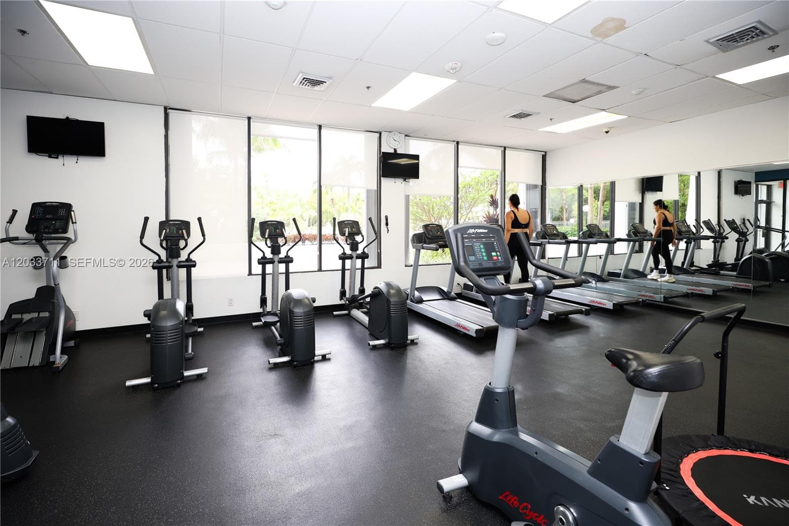ARLEN HOUSE EAST · #527 in Sunny Isles Beach - Photo 69