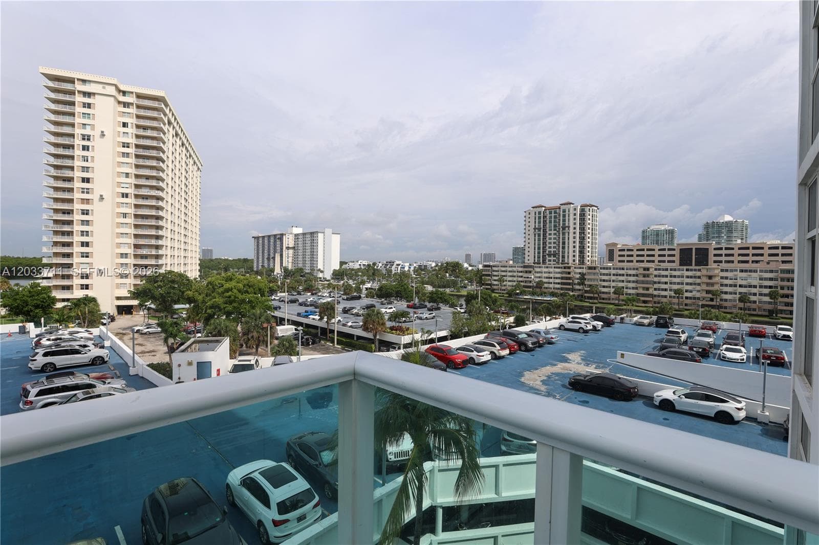 ARLEN HOUSE EAST · #527 in Sunny Isles Beach - Photo 37