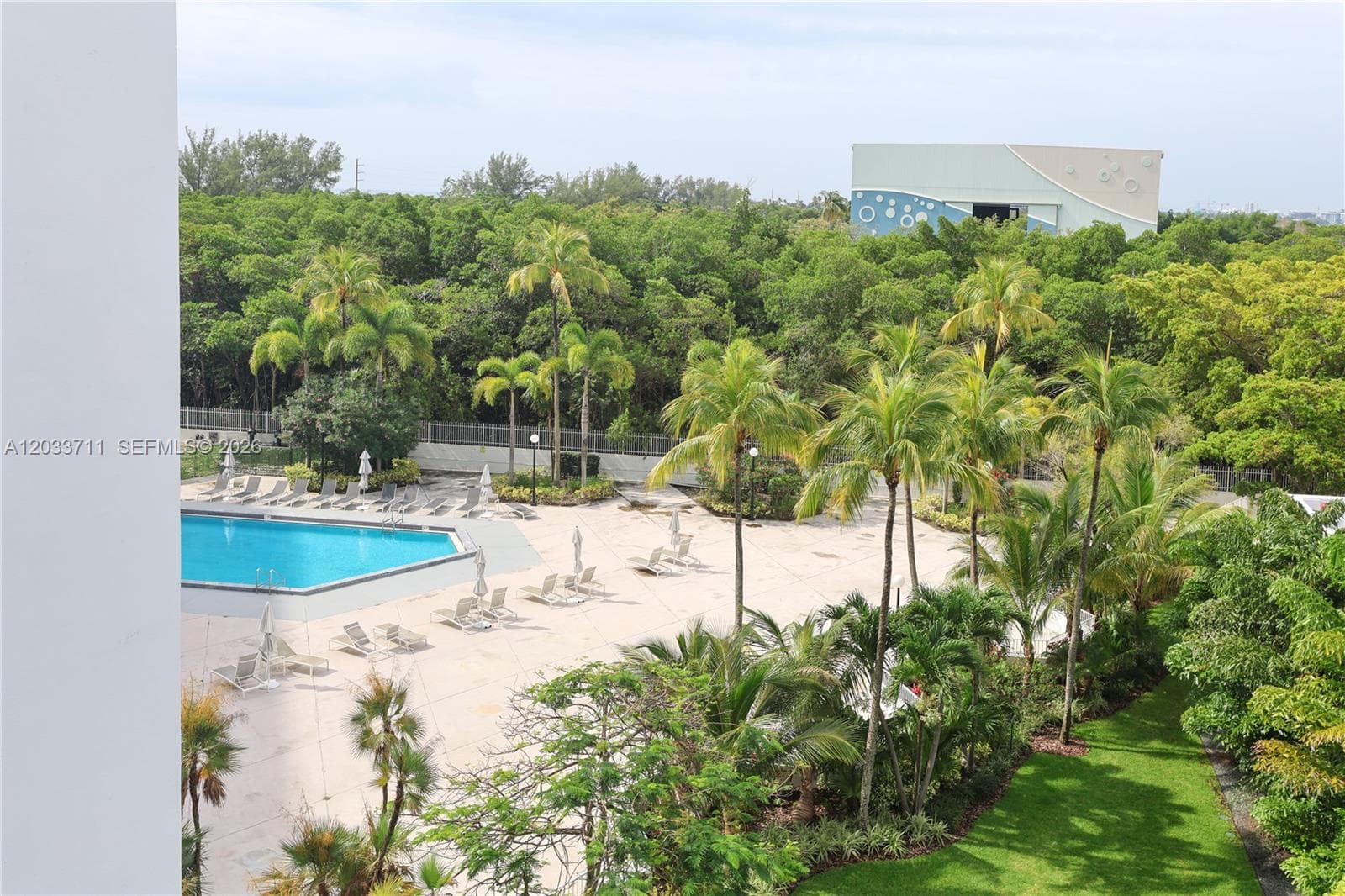 ARLEN HOUSE EAST · #527 in Sunny Isles Beach - Photo 40