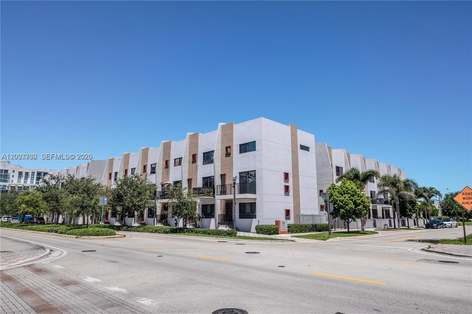 USHO FLAGLER VILLAGE · #3609 in Fort Lauderdale - Photo 1