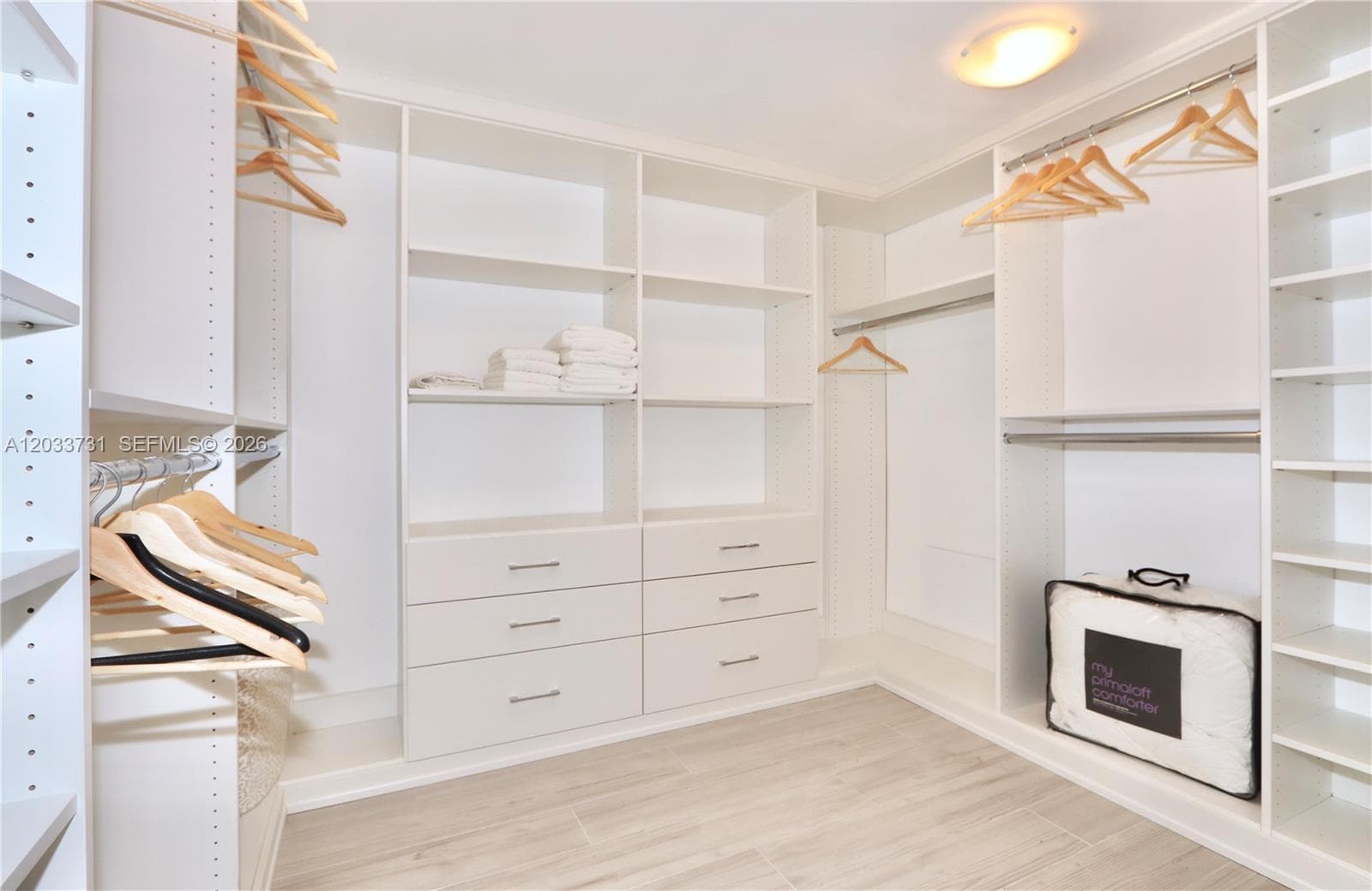 7000 ISL BLVD WILLIAMS IS · #2605 in Aventura - Photo 12
