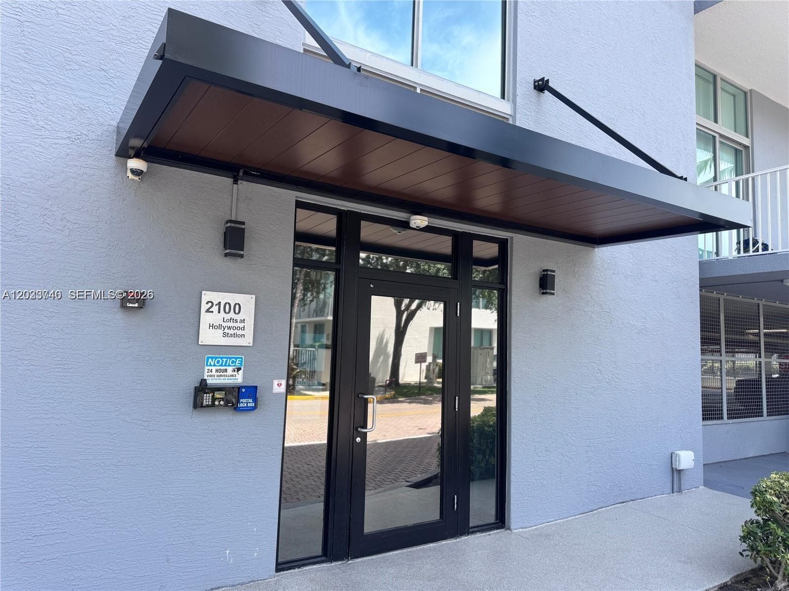 The Lofts at Hollywood St · #322 in Hollywood - Photo 3