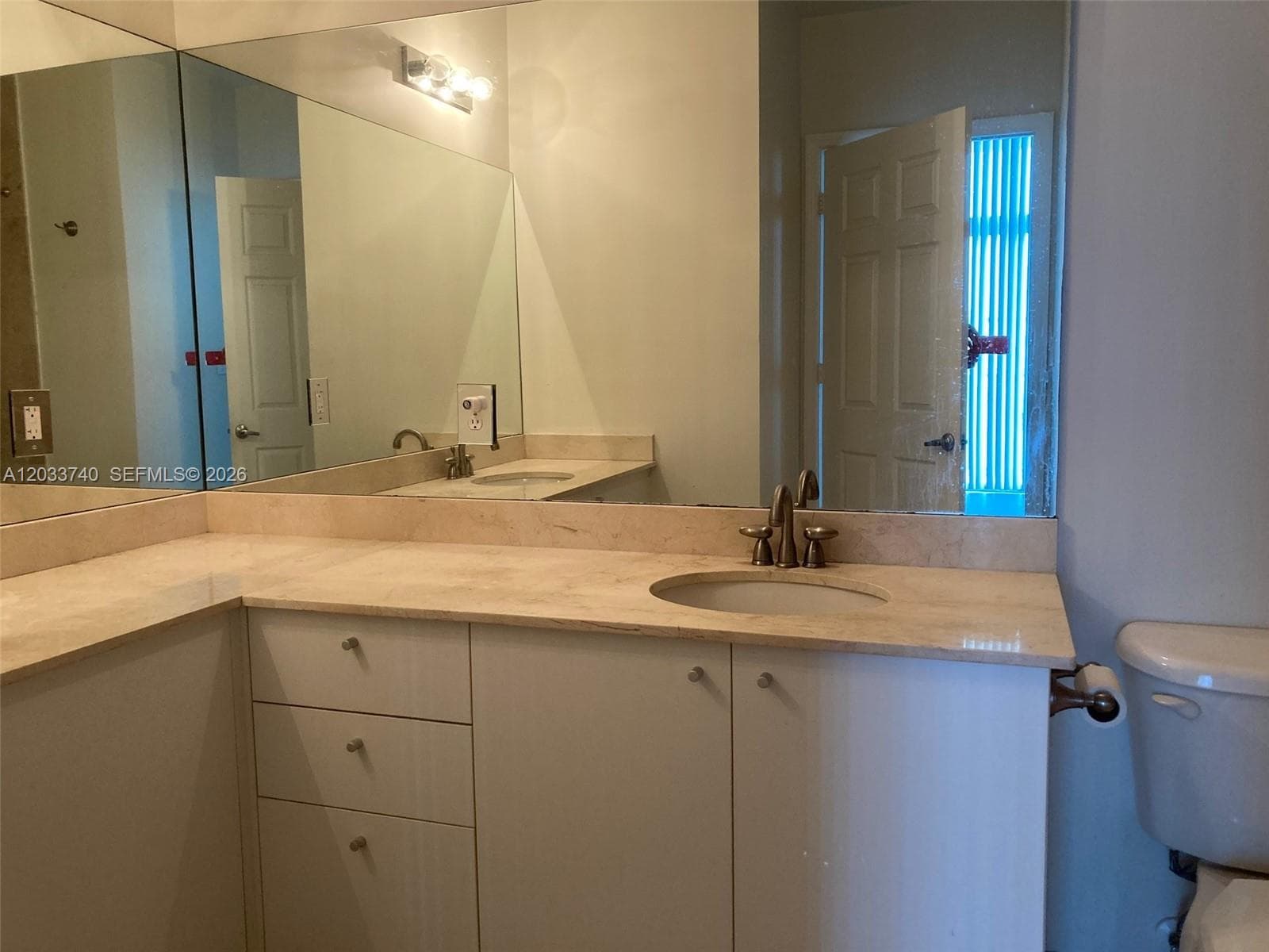 The Lofts at Hollywood St · #322 in Hollywood - Photo 20