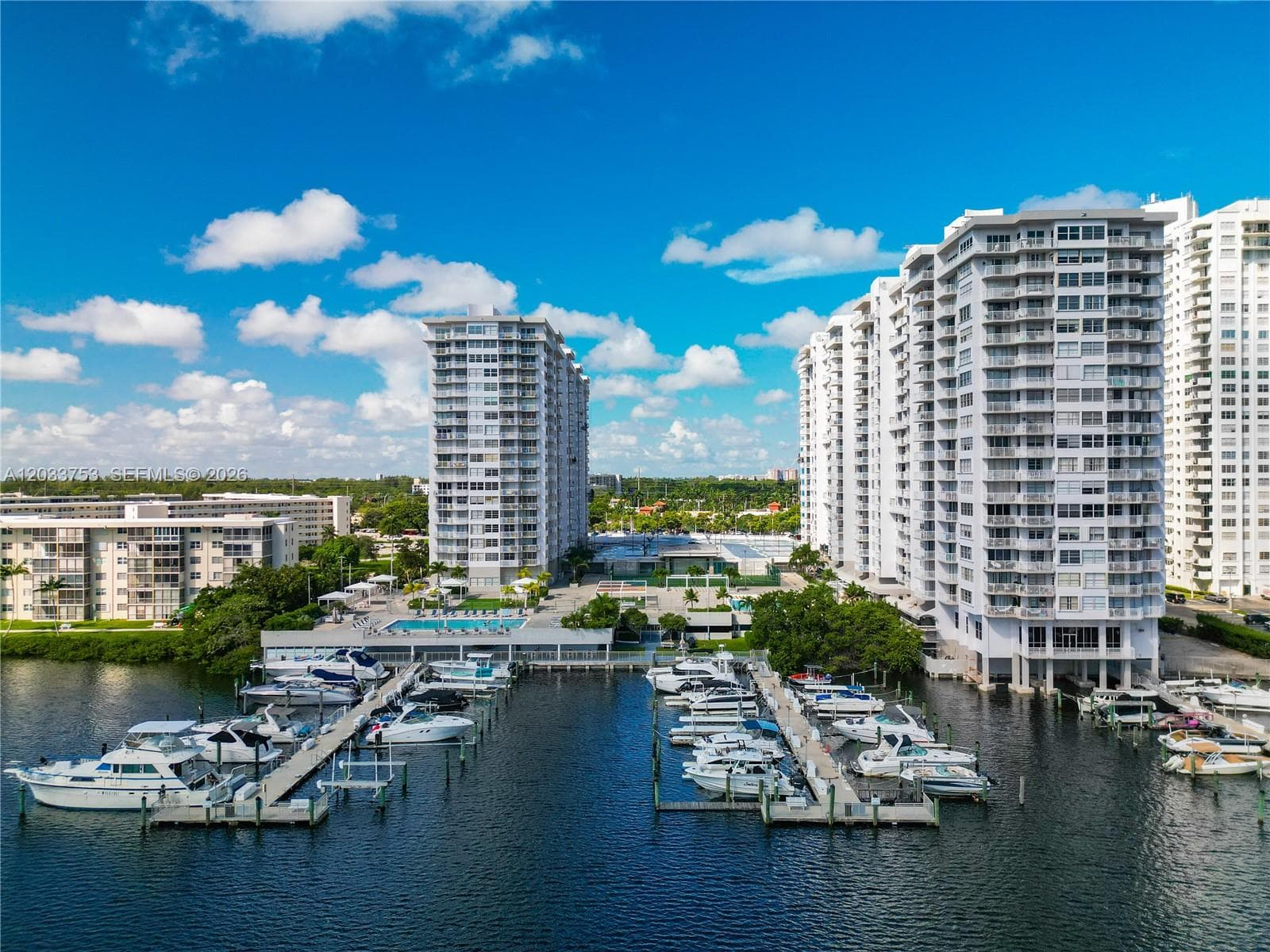 DEL PRADO · #902 in Aventura - Photo 12