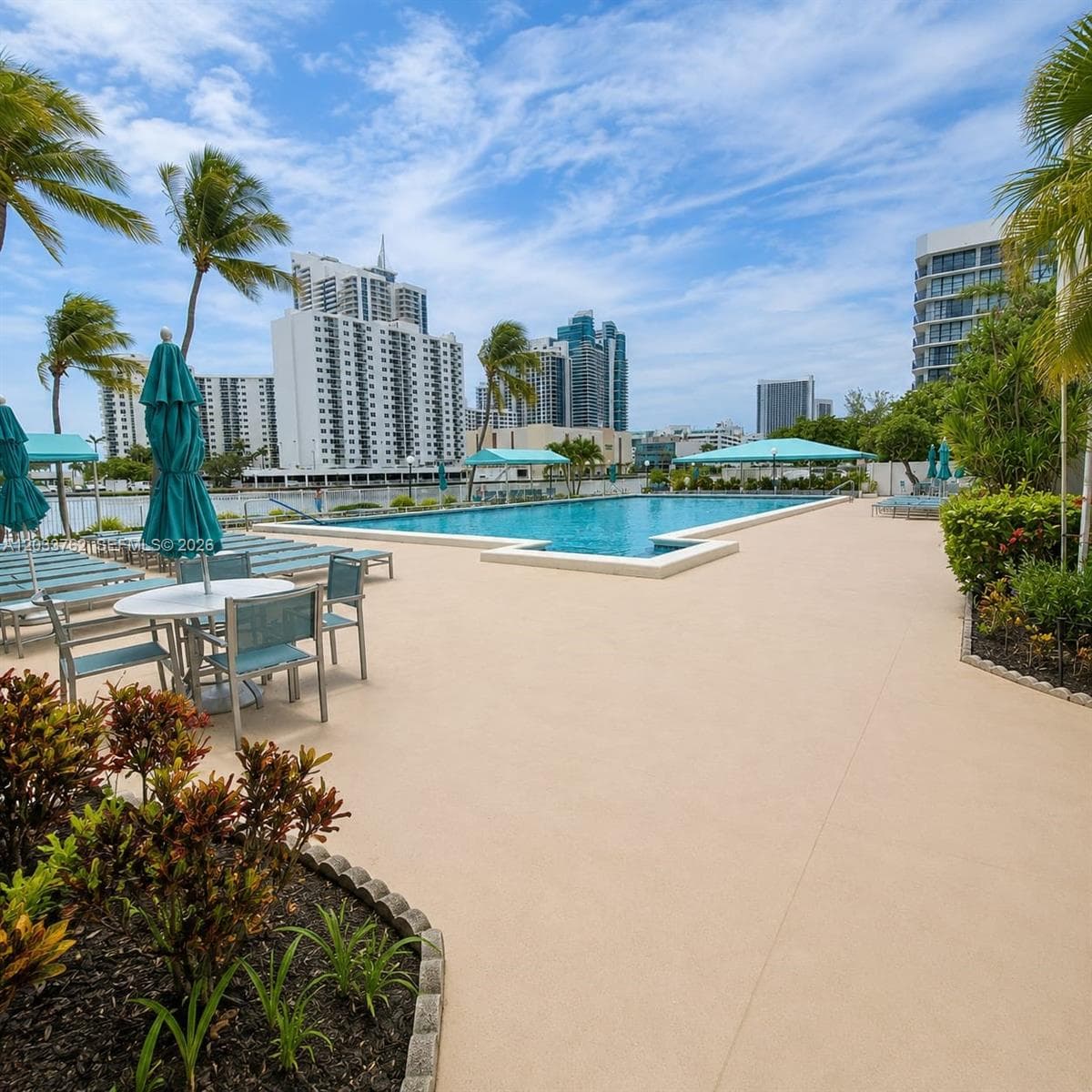 TOWERS OF OCEANVIEW · #512 in Hallandale Beach - Photo 20