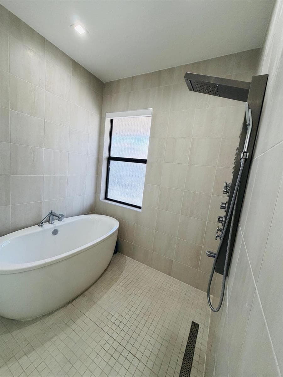 Master Bath 3