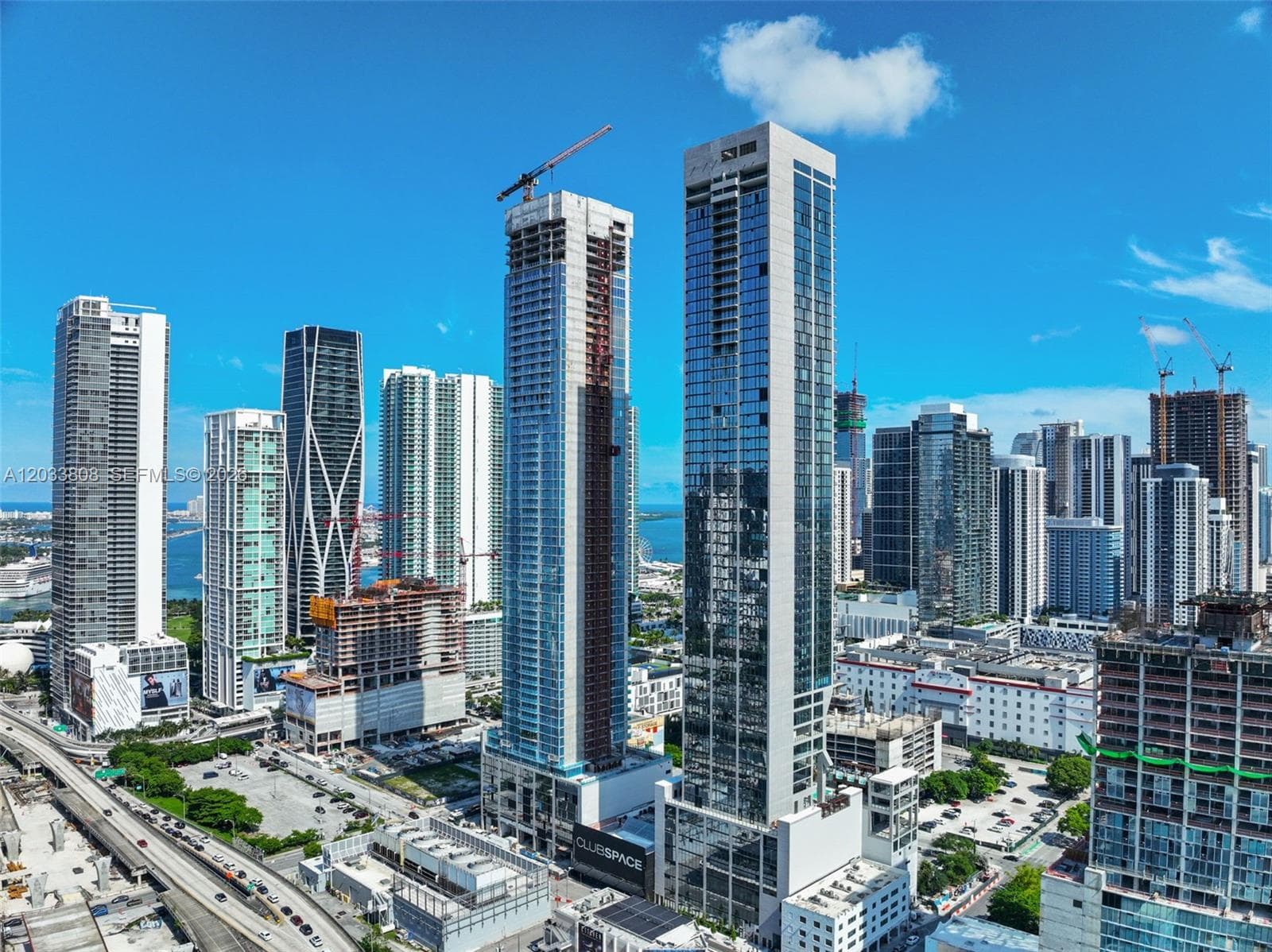 E11EVEN Hotel & Residences · #4003B in Miami - Photo 36