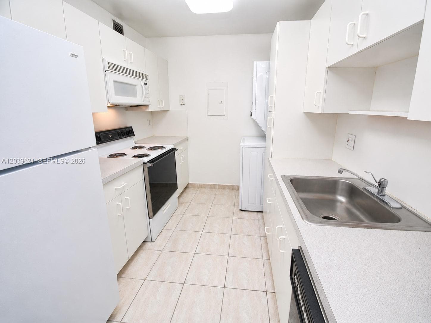 KINGS CREEK WEST CONDO · #823 in Miami - Photo 2