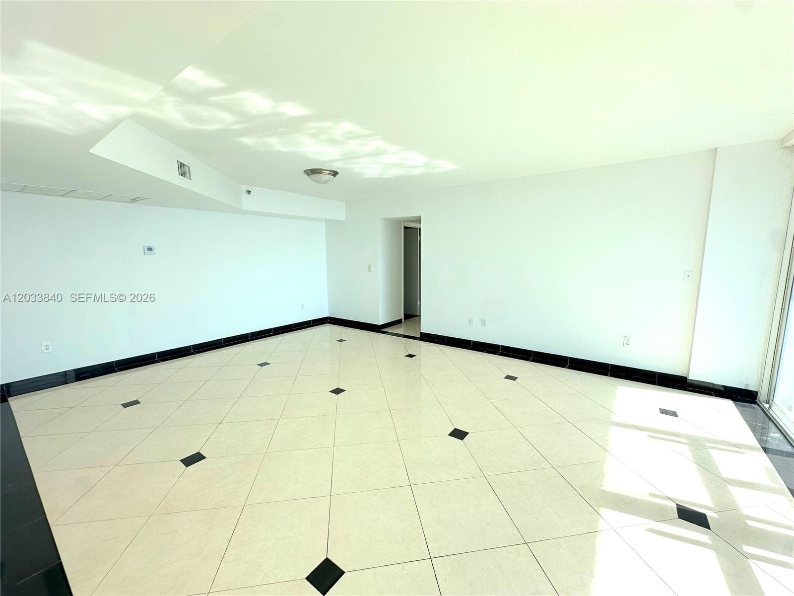THE GRANDVIEW CONDO · #906 in Miami Beach - Photo 6