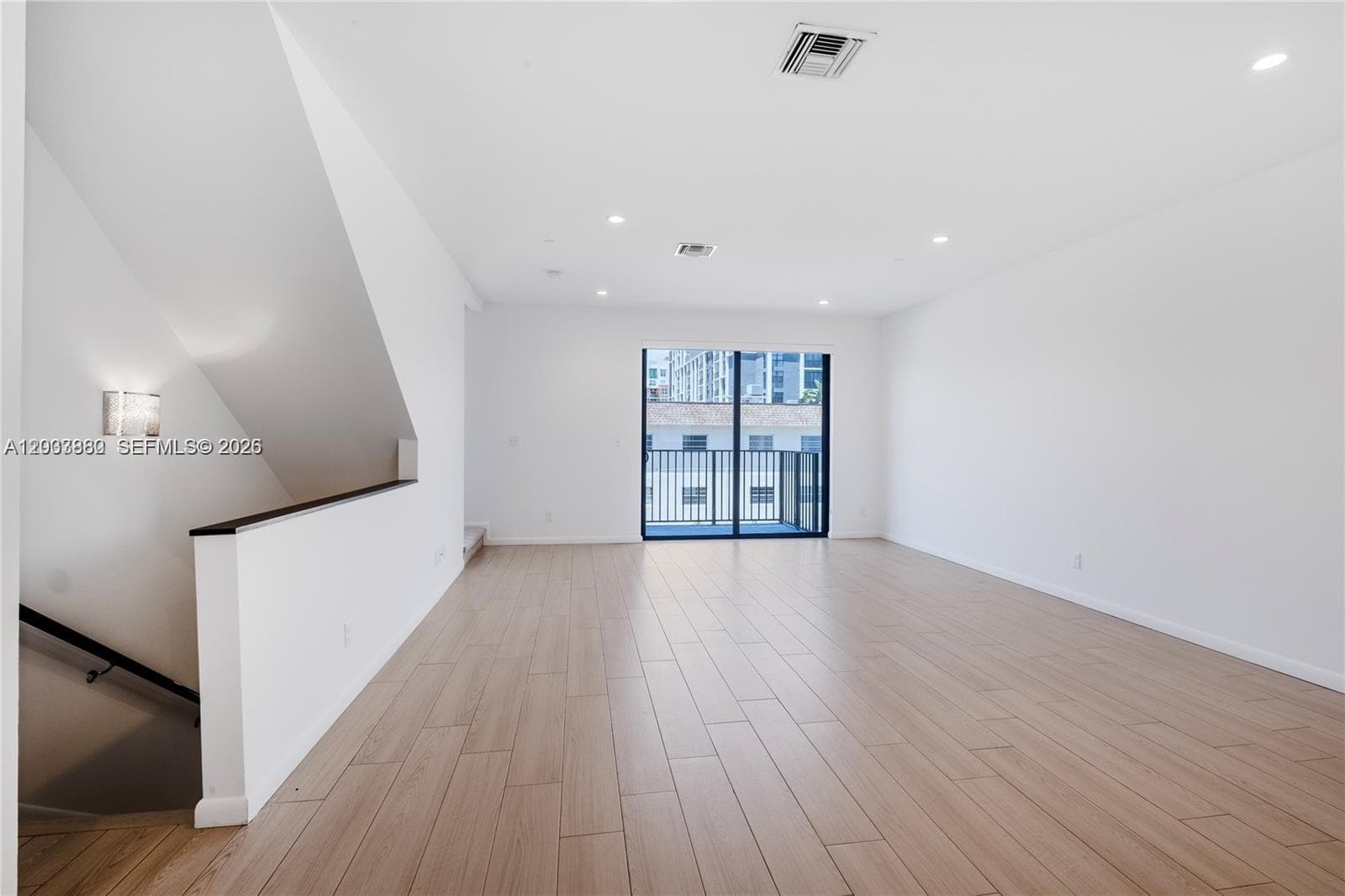 USHO FLAGLER VILLAGE · #4627 in Fort Lauderdale - Photo 3