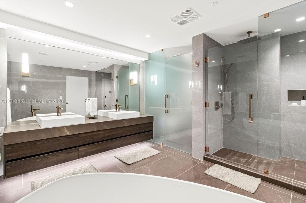 SOLEMAR · #1205 in Pompano Beach - Photo 17