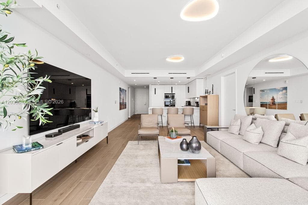 SOLEMAR · #1205 in Pompano Beach - Photo 10