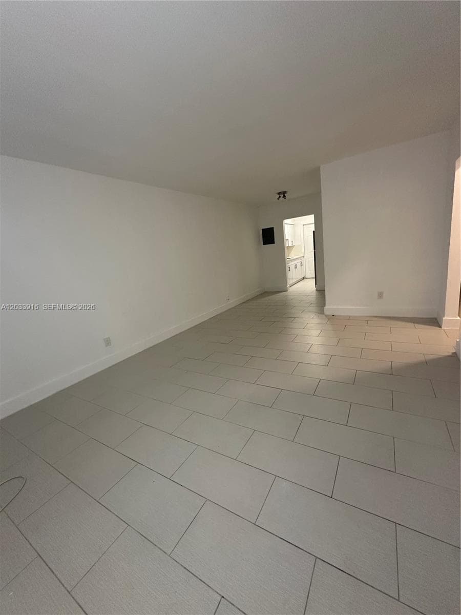 BISCAYNE BCH SUB · #3 in Miami Beach - Photo 3