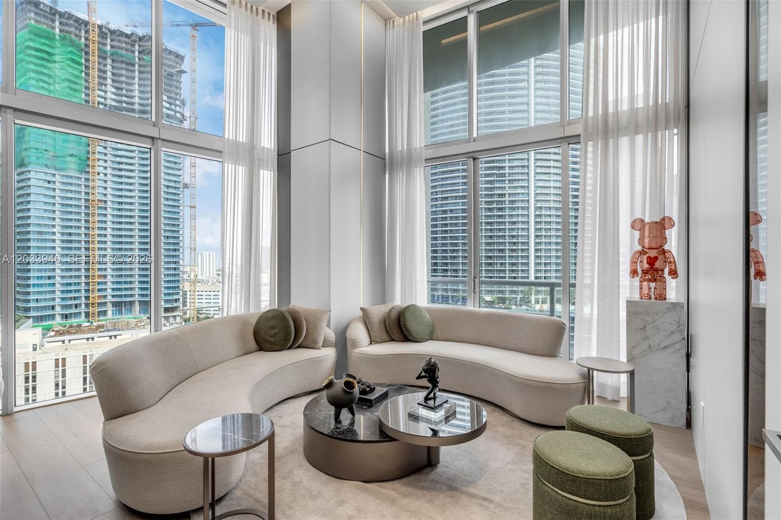 Icon Brickell I · #2215 in Miami - Photo 9