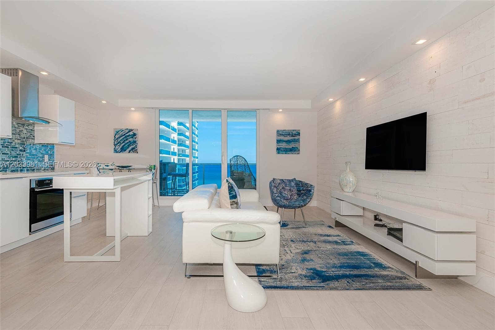 Roney Palace · #941 in Miami Beach - Photo 3