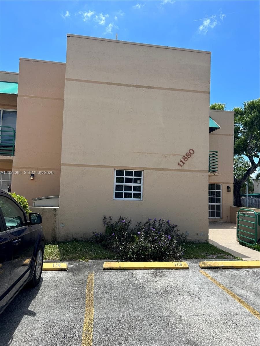 11880 SW 19th Ter #113 photo 3