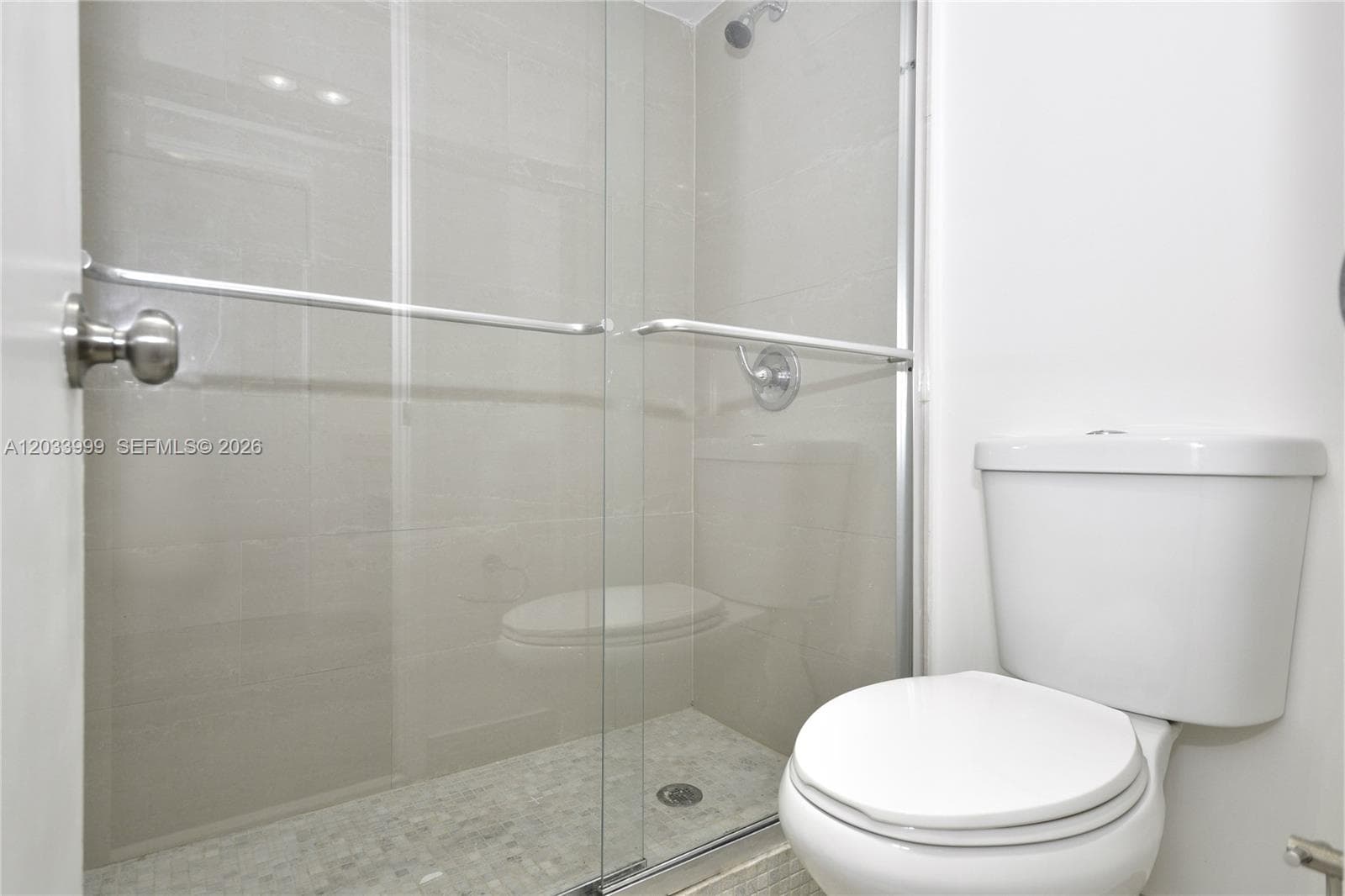 Master Suite 2Bathroom