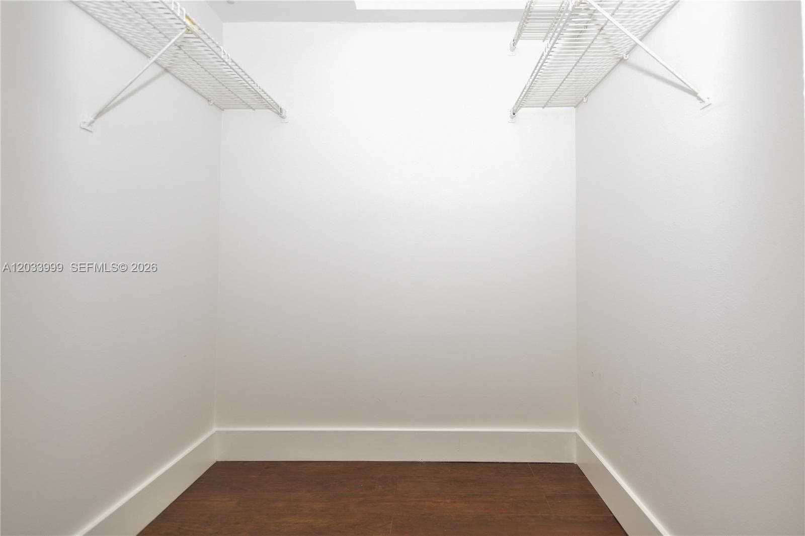 Master Suite 2Walking Closet
