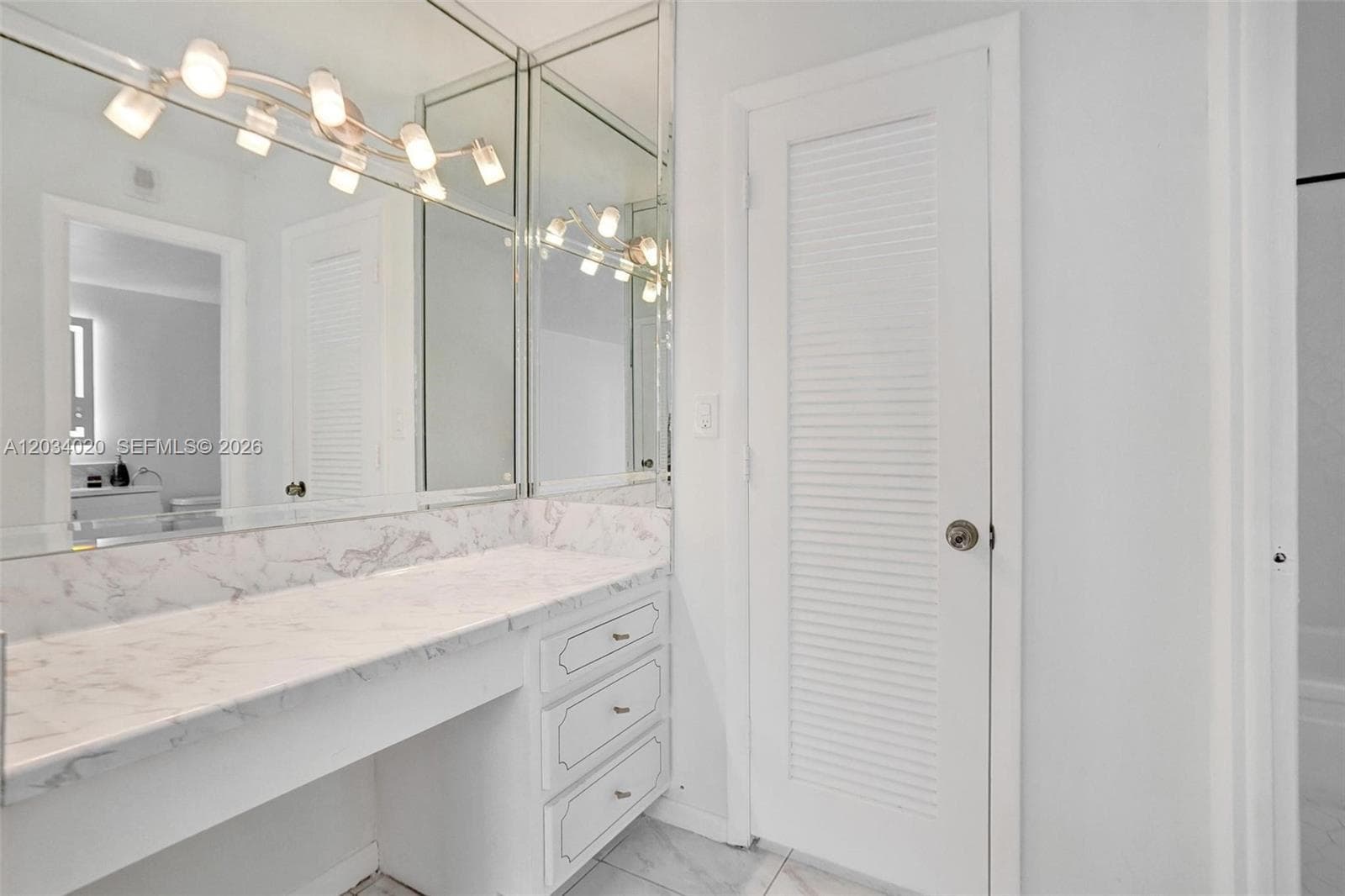 PLAZA TOWERS SOUTH CONDO · #407 in Hallandale Beach - Photo 10