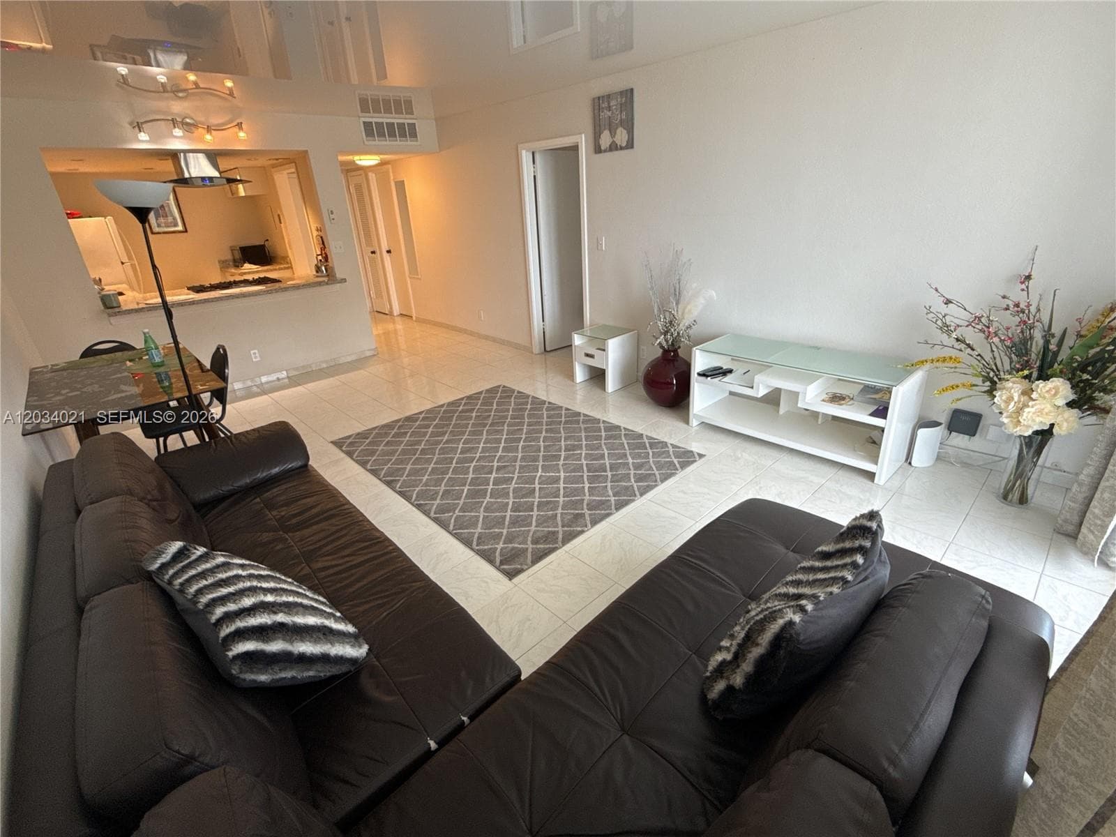 Parker Plaza · #1511 in Hallandale Beach - Photo 10