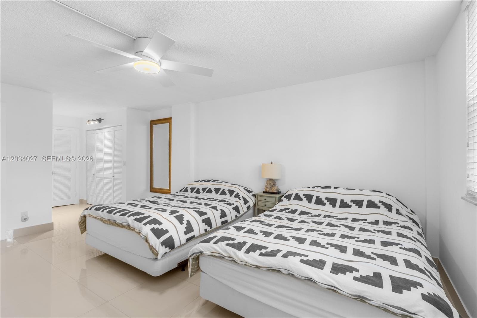 PLAZA TOWERS SOUTH CONDO · #212 in Hallandale Beach - Photo 12