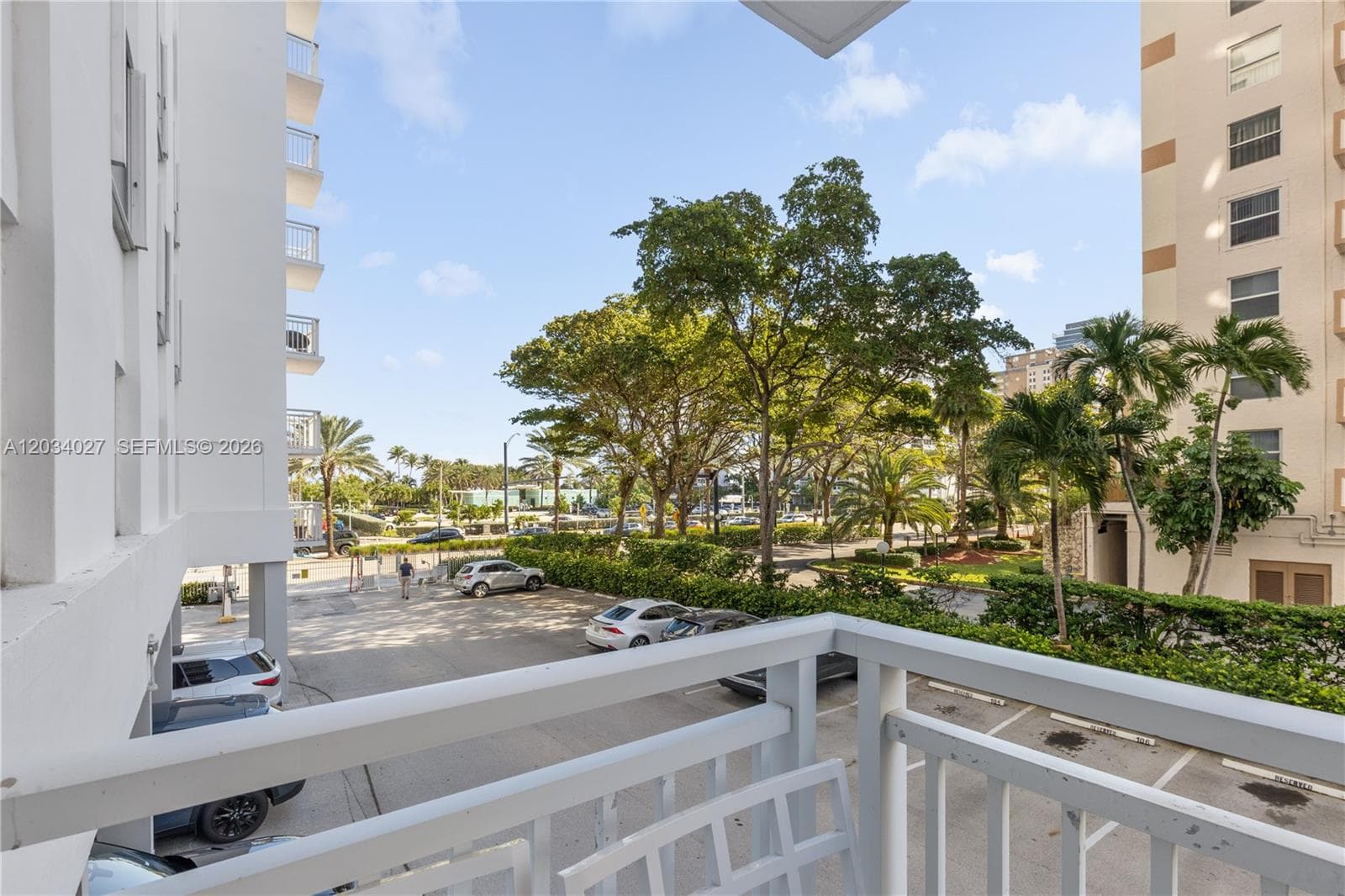 PLAZA TOWERS SOUTH CONDO · #212 in Hallandale Beach - Photo 24