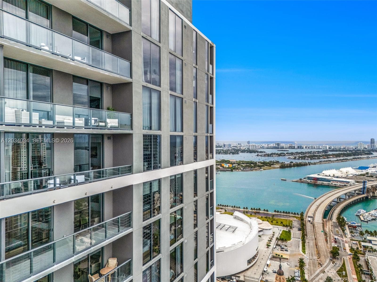 Gale Hotel & Residences (Natiivo) · #LPH 4814 in Miami - Photo 17