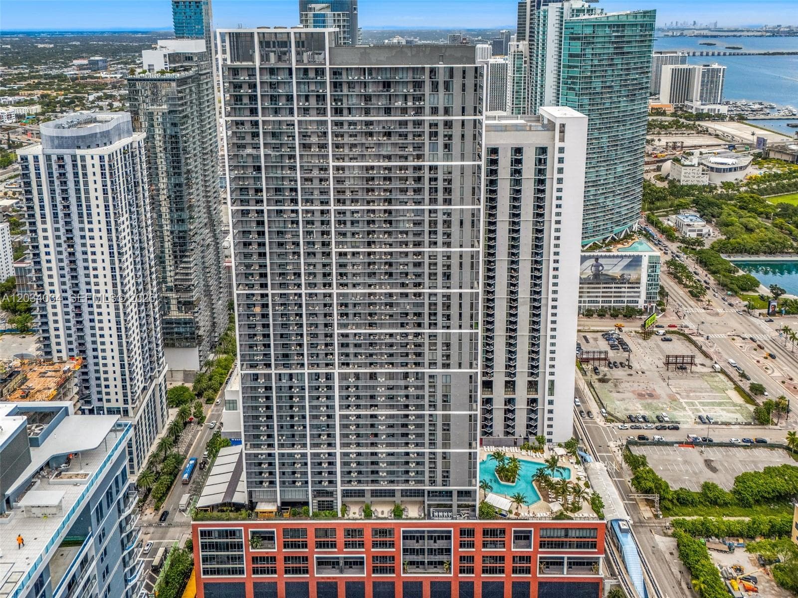 Gale Hotel & Residences (Natiivo) · #LPH 4814 in Miami - Photo 3