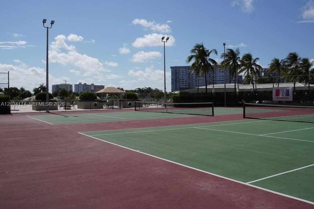 Hemispheres · #11K in Hallandale Beach - Photo 18
