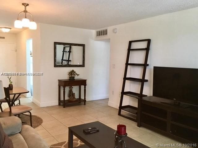 Bayview Palms · #200 in North Miami - Photo 2