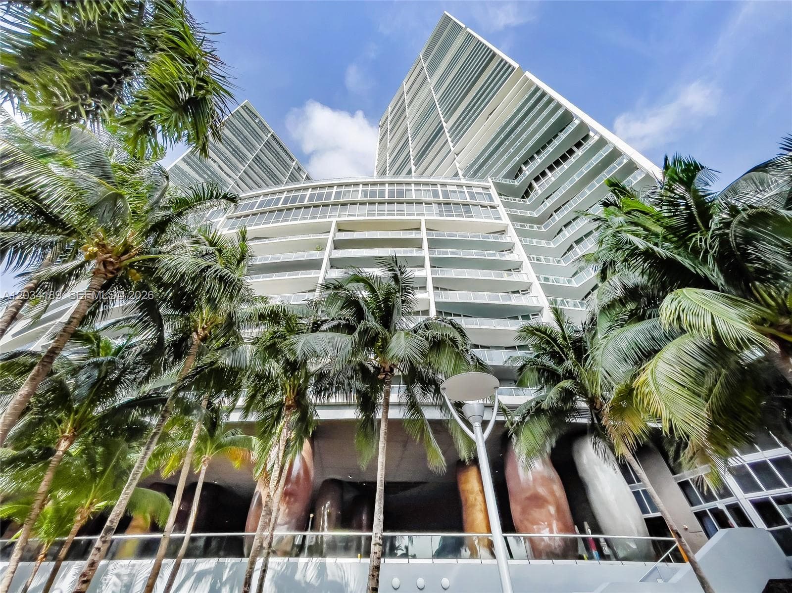 Icon Brickell I · #4115 in Miami - Photo 31
