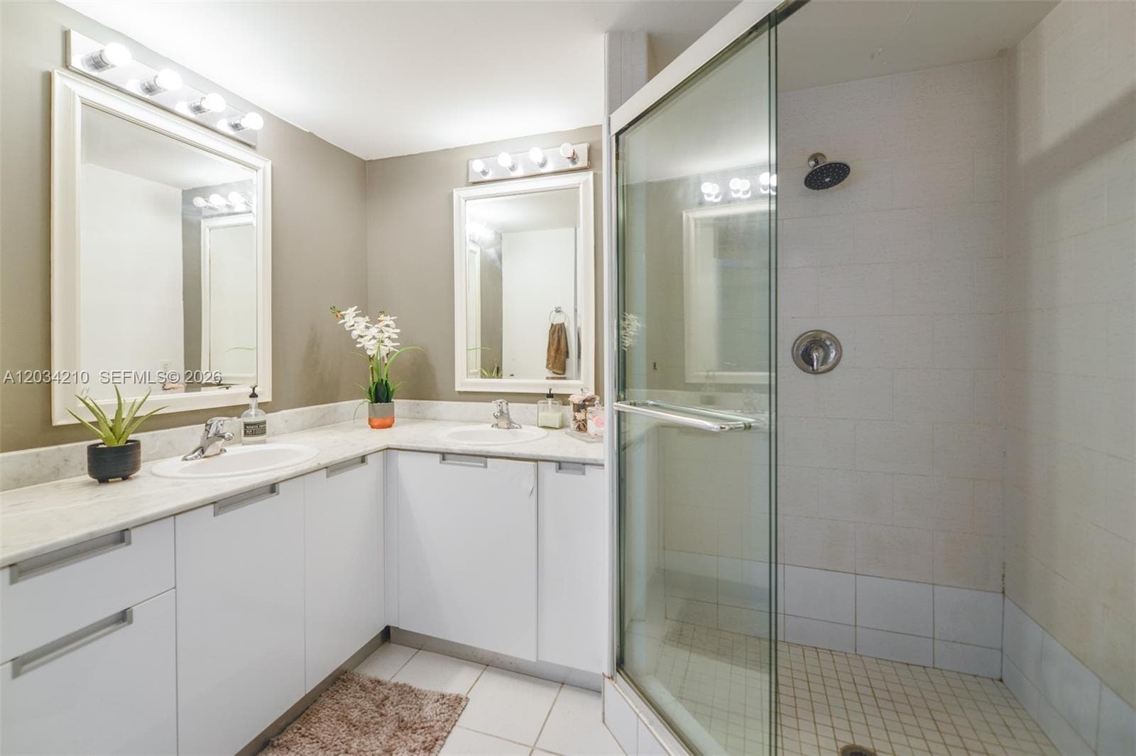 The Bridgewater Condo · #2004 in North Bay Village - Photo 31