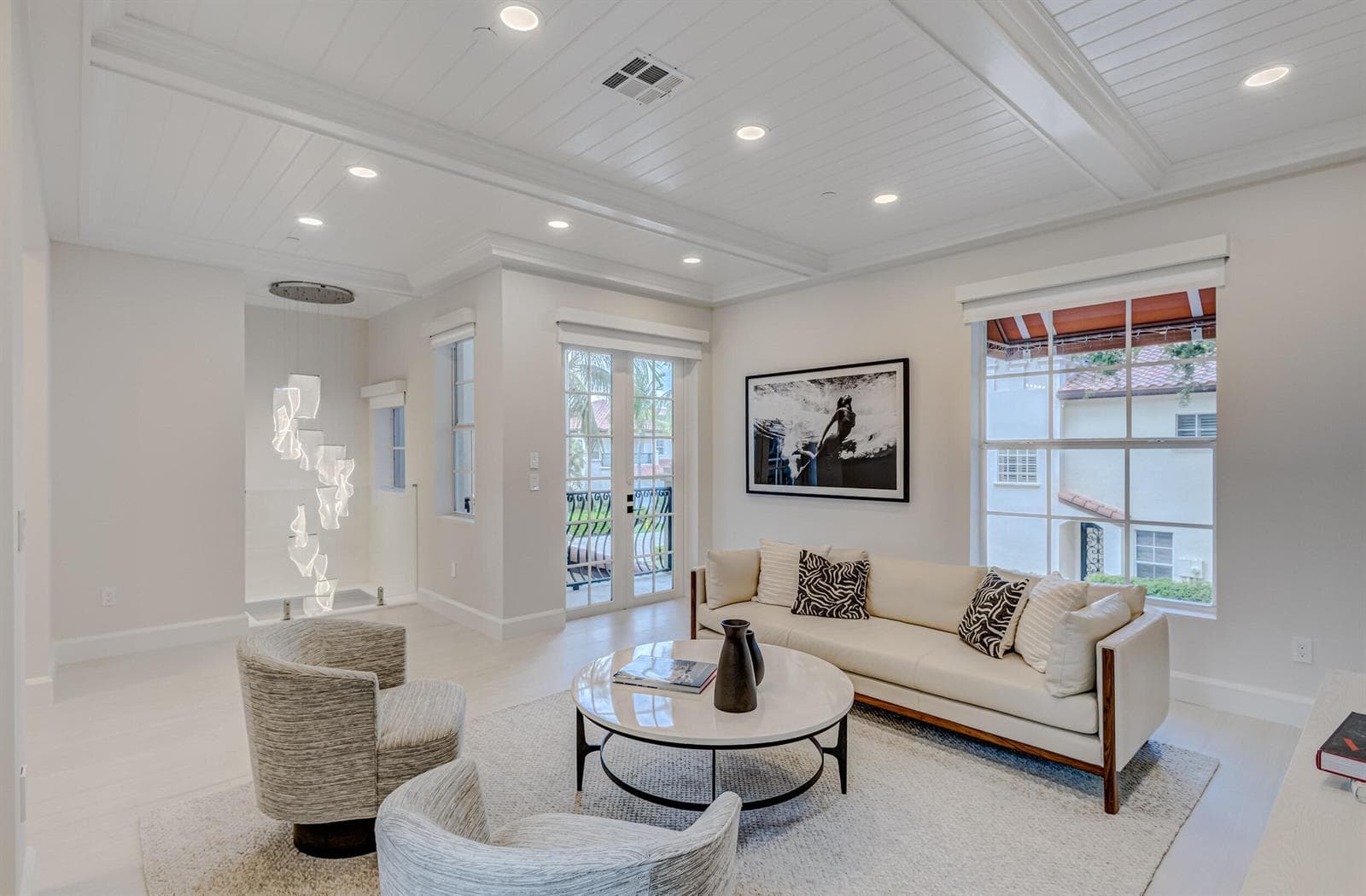 2nd Floor Great Room for Entertaining