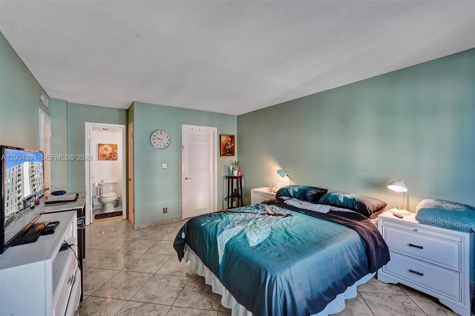 GOLDEN ISLES YATCH CLUB · #705 in Hallandale Beach - Photo 1