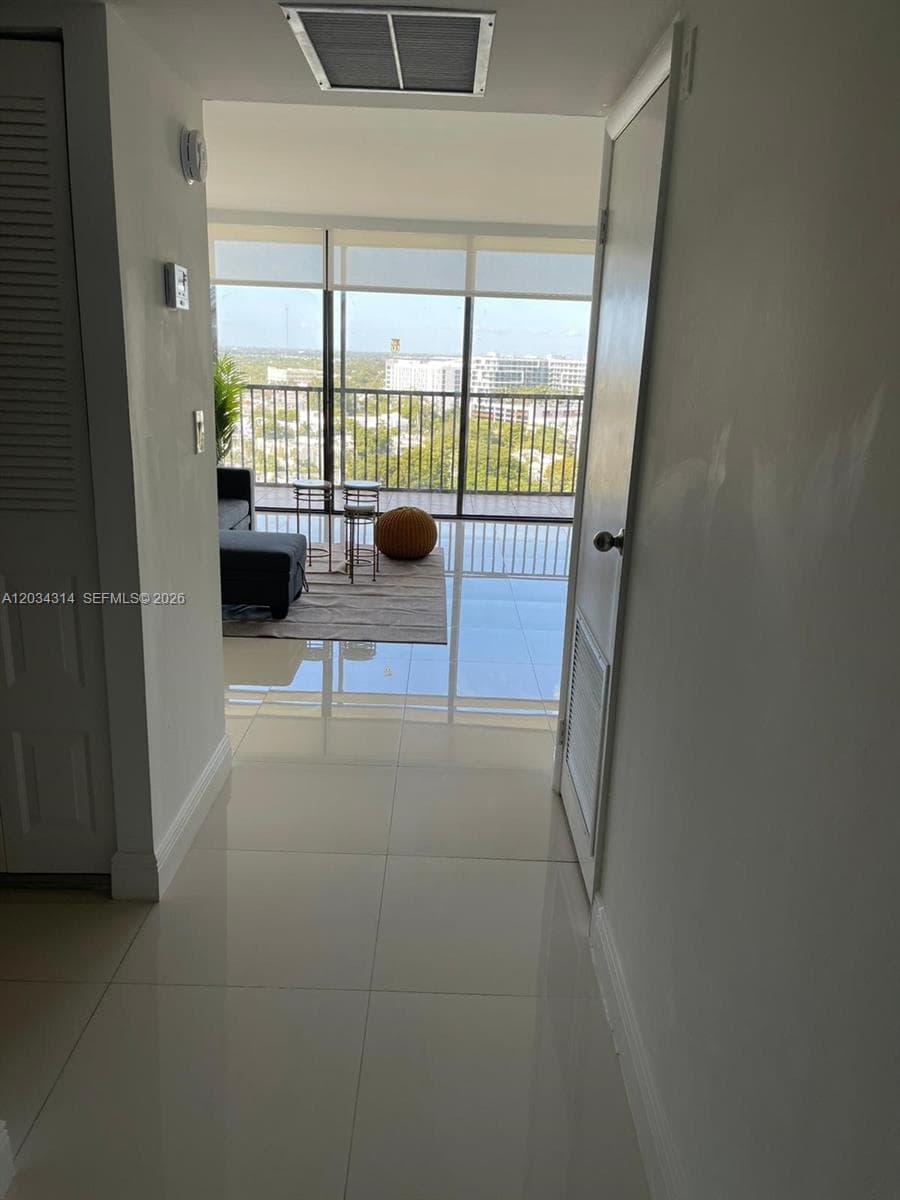 CORONADO CONDO · #1701 in Aventura - Photo 3