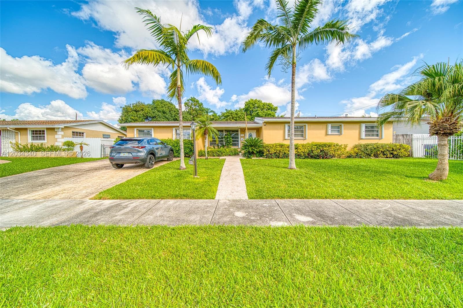 11331 SW 176 th St photo 1